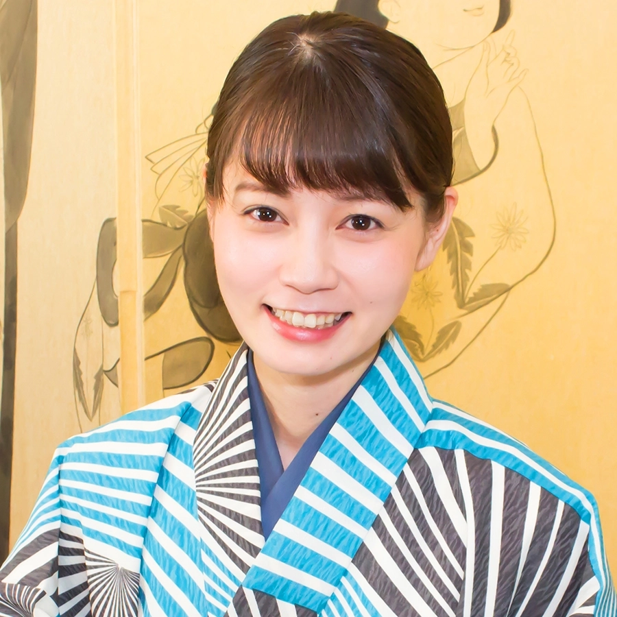 金原亭杏寿（前座）｜撮影 赤月瀾